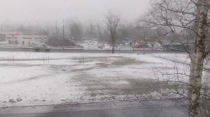 короче жоский снег