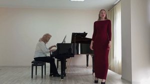 Русская народная песня "Как повадилась Дарюша " в обработке М.Матвеева.