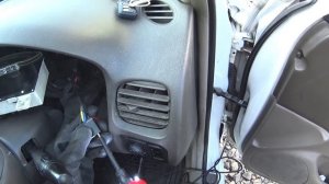 В цыганский посёлок оживлять ниссан приехал