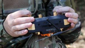 БПЛА ВС РФ распознал мирного жителя в крестившемся мужчине и улетел