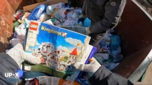 Как_я_зарабатываю_лазая_по_мусоркам_Питера_Dumpster_Diving_RUSSIA29