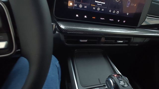 Haval H3 сравниваю с Geely Coolray смотреть онлайн