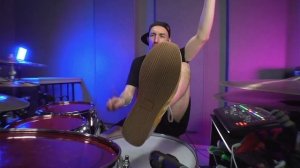 НОГОЙ СЫГРАЛ СОЛО НА БАРАБАНЕ. SNARE FOOT DRUM SOLO.