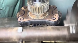 Невероятно! Сломанный рычаг дифференциала полностью восстановлен из цельной железной пластины