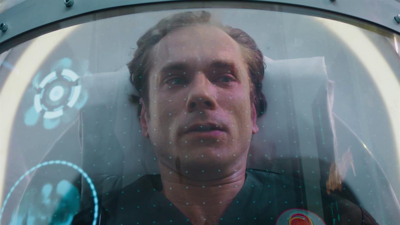 В широкий прокат выходит экранизация романа "Авиатор" Евгения Водолазкина.