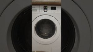 несбалансированный отжим у стиральной машины Samsung