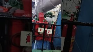 Короткая экскурсия. Машинное отделение и румпельное отделение.