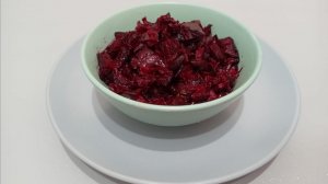 Новогодний салат со свеклой рецепт