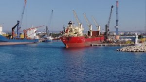 Astoria Grande заходит в порт Анталия