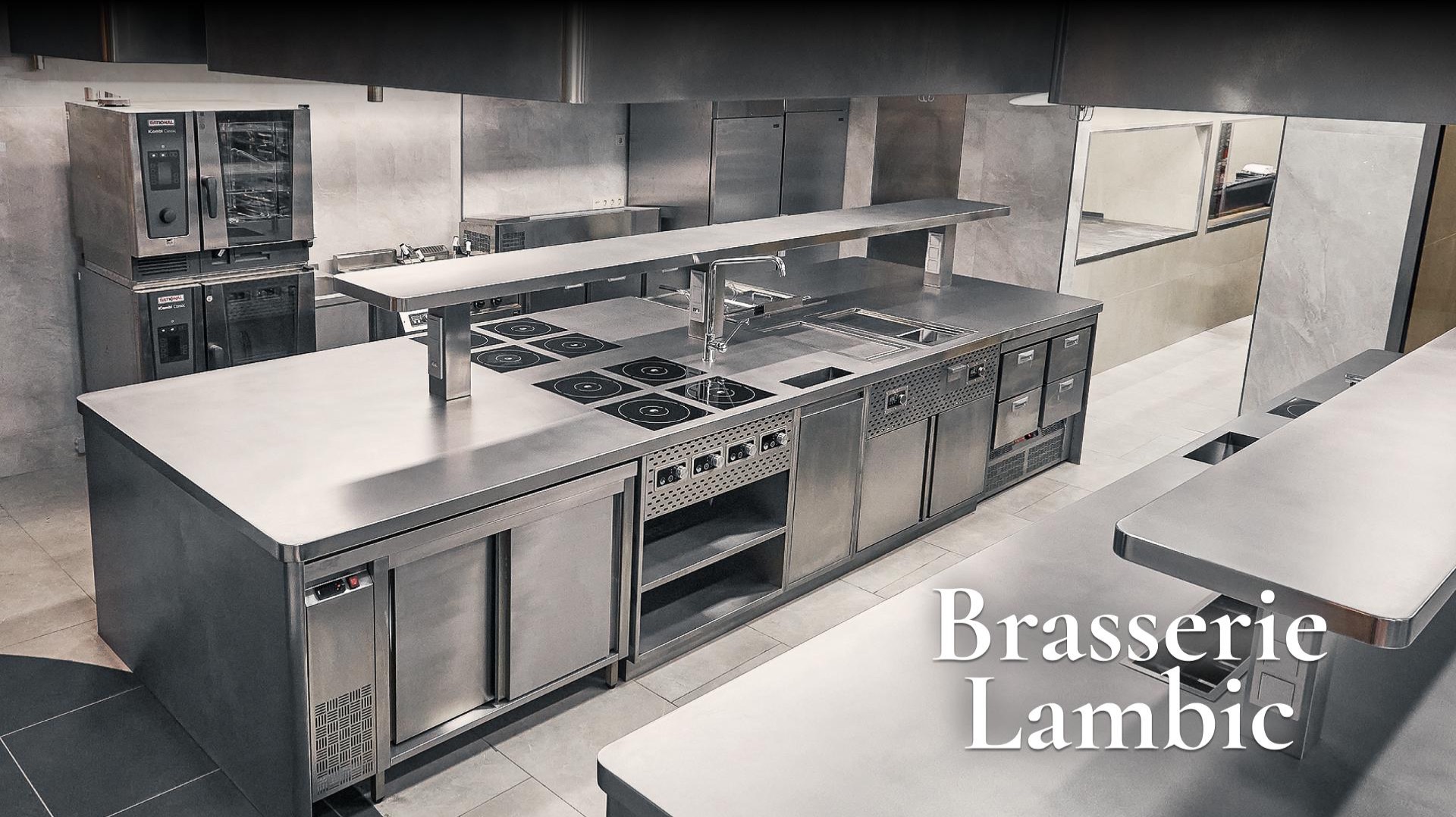 Brasserie Lambic — 3 острова на открытой кухне смотреть онлайн