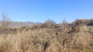 ущелье у крепости лари берд