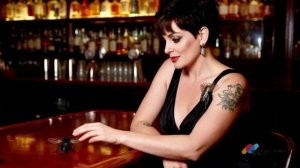 МУХА-ЦОКАТУХА И КОМАР-ВАМПИР  сл. Р. Уразаева муз. Сергей Гололобов и группа Secret drims.mp4