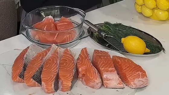 Солёная ФОРЕЛЬ, вместо букета цветов...🐟🍋💐😋 Рецепт ⤵️