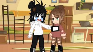 эх....старая "добрая" вражда между Викой и Джеффом переросла в дружбу а потом а отношения