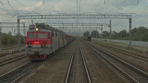 из окна поезда | обгоняем ВЛ80с-485+317А с грузовым поездом в Замчалово