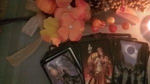 КАК ПОЖИВАЕТ ВАША СОПЕРНИЦА ТАРО РАСКЛАД ОНЛАЙН 🔥🔥🔥