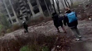 Военные РФ вывели из Красноармейска мирных жителей, которые почти год не могли покинуть город.