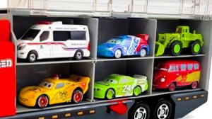 Машинки летают и прыгают! Развивающие мультики Машины помощники. Мультфильмы про машинки