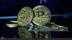 Экономист оценил условия использования криптокотировок в производных инструментах РФ