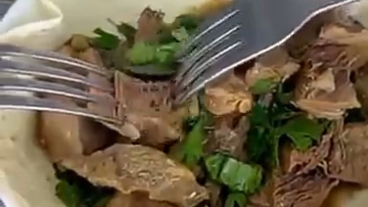 Мягкое и сочное МЯСО ПО-КРЕМЛЁВСКИ...🥩🍽😋    Рецепт ⤵️