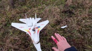 Неудачный полет самолета SU-35. Не все красивое летает хорошо.