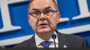 Эксперт выразил мнение об уходе с поста в начале 2026 года Кристиана Шмидта