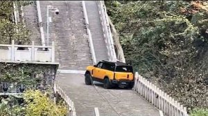 Эпичный провал Chery. Пытались как Range Rover, но вышло иначе