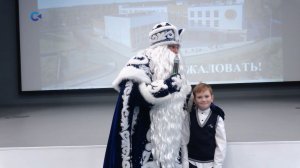 Лучший Дед Мороз страны навестил школьников Деревянки