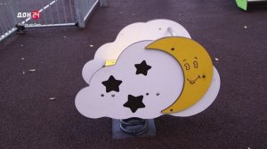 Обновленная детская площадка на улице Островского в Ростове