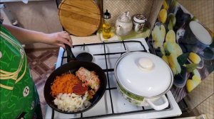 Вернули ли украденные дрова? Мама в гостях  / Вяжет кружки