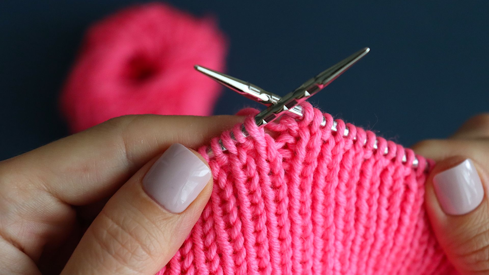 Как ровно получается! Резинка спицами смотреть онлайн