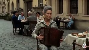 Песня-прикол - Когда я стану старой бабкой))))