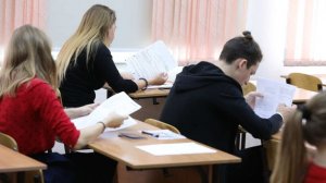 Госдума приняла закон о бесплатном обучении не сдавших ГИА девятиклассников