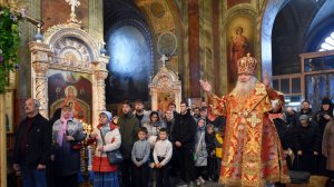 Храни Господь, храни Господь семью!