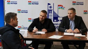 Плати по счетчику: специалисты ответили на вопросы жителей на выездном приеме