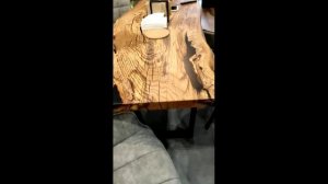 Стол из слэба дуба  с приставным столиком
