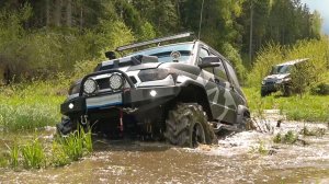 УАЗЫ РВУТ БЕЗДОРОЖЬЕ! Landrover в ШОКЕ от Уаз Патриот на бездорожье