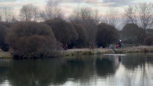 Онлайн с водоема