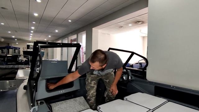 Новинка в нашем салоне: алюминиевый катер для рыбалки Realcraft 500