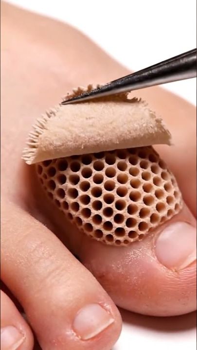 АСМР Экстремальный пилинг стоп😱 | Ультрареалистичная трансформация средней части стопы смотреть онлайн