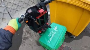 Как_я_зарабатываю_лазая_по_мусоркам_Питера_#30_Нашёл_Playstation