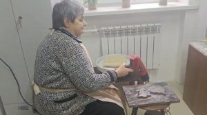 В гончарной мастерской Глазурь создаются новогодние глиняные изделия. ВПНИ