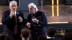 Как преобразиться в образ Иисуса Бенни Хинн