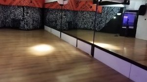 в студии перед милонгой