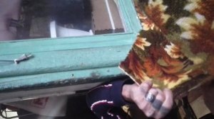 папа продолжает делать балкон