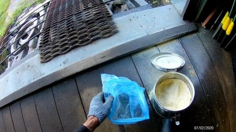 Мельница из болгарки и больничной биксы