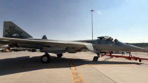 Российский перспективный истребитель пятого поколения Су-75 - главная интрига авиасалона в Дубае