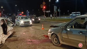 «Японку» пришлось вскрывать. В Ревде «Хонда» не уступила дорогу и получила в бок от «Лады»