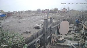 ОСТОРОЖНО ЖЕНЩИНА С ТОПОРОМ ЭХ УХНЕМ,ЭЭЭХ УХНЕМ ,ЕЩЕ РАЗ ЕЩЕ РАЗ