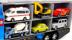 Машинки летают и прыгают! Развивающие мультики Машины помощники. Мультфильмы про машинки